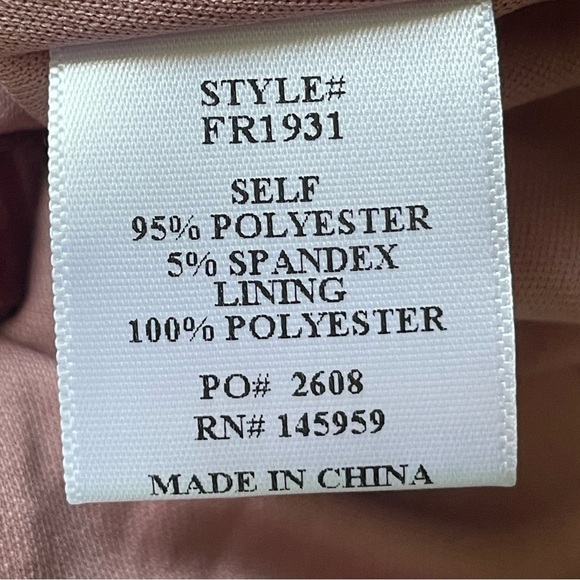 Dress Forum Spaghetti Strap Velour Burgundy Romper Small Fun Flirty Night Out - Picture 8 of 10